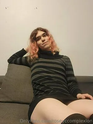 Roseyccomplexion OnlyFans Leaked Free Thumbnail Picture - #jck0RsbCKD