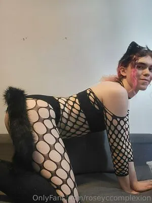 Roseyccomplexion OnlyFans Leaked Free Thumbnail Picture - #tiYb6XiCe5