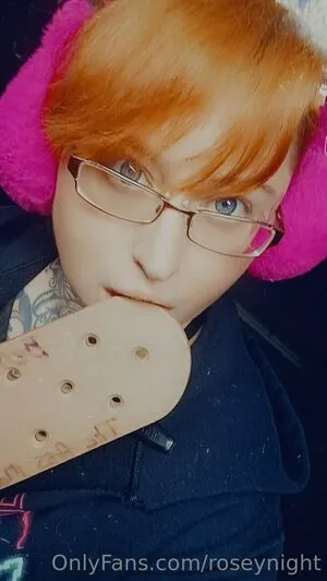 Roseynight OnlyFans Leaked Free Thumbnail Picture - #ieJ8WvRF6U