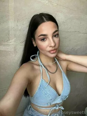 Roseysweets OnlyFans Leaked Free Thumbnail Picture - #QtOJYB4ICe