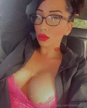Roshiecruz OnlyFans Leaked Free Thumbnail Picture - #pKEcXNzutP
