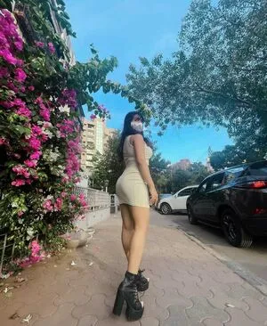 Roshni Walia OnlyFans Leaked Free Thumbnail Picture - #3Sm8kLW2Ud