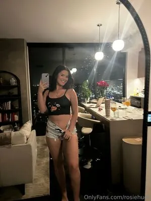 Rosie Huess OnlyFans Leaked Free Thumbnail Picture - #c33Cfr5Dtm