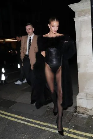Rosie Huntington-Whiteley OnlyFans Leaked Free Thumbnail Picture - #EcdIv49qAr