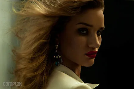 Rosie Huntington-Whiteley OnlyFans Leaked Free Thumbnail Picture - #Ot9b5Sh3C0