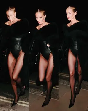 Rosie Huntington-Whiteley OnlyFans Leaked Free Thumbnail Picture - #PXQQTwY23Z