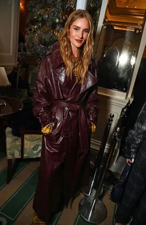 Rosie Huntington-Whiteley OnlyFans Leaked Free Thumbnail Picture - #QZbX4OlRrv