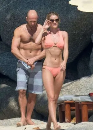 Rosie Huntington-Whiteley OnlyFans Leaked Free Thumbnail Picture - #Wanh6H3Nvm