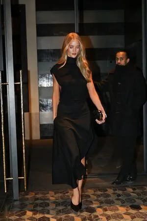 Rosie Huntington-Whiteley OnlyFans Leaked Free Thumbnail Picture - #f3MrUvepRv