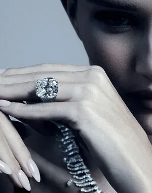 Rosie Huntington-Whiteley OnlyFans Leaked Free Thumbnail Picture - #fvJUhAzwcQ