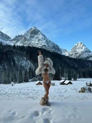 Rosie Huntington-Whiteley OnlyFans Leaked Free Thumbnail Picture - #hYBoPZIQFL