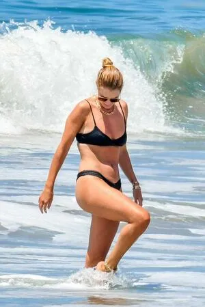 Rosie Huntington-Whiteley OnlyFans Leaked Free Thumbnail Picture - #lUnQUSuO0V