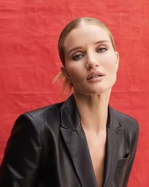 Rosie Huntington-Whiteley OnlyFans Leaked Free Thumbnail Picture - #rnpsBiLdZY