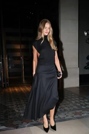 Rosie Huntington-Whiteley OnlyFans Leaked Free Thumbnail Picture - #usDXJaxTdp