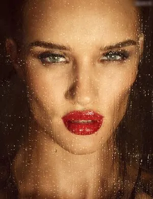 Rosie Huntington-Whiteley OnlyFans Leaked Free Thumbnail Picture - #y6yIy63ULM