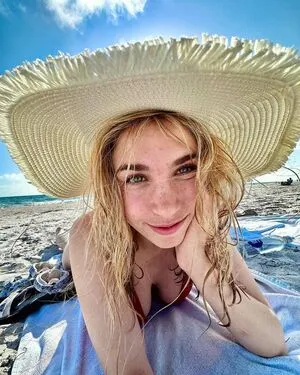 Rosie Jean Ellis OnlyFans Leaked Free Thumbnail Picture - #18Pjwwr8kj