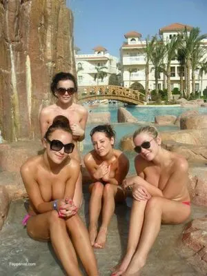 Rosie Jones OnlyFans Leaked Free Thumbnail Picture - #EhvShnO6c0