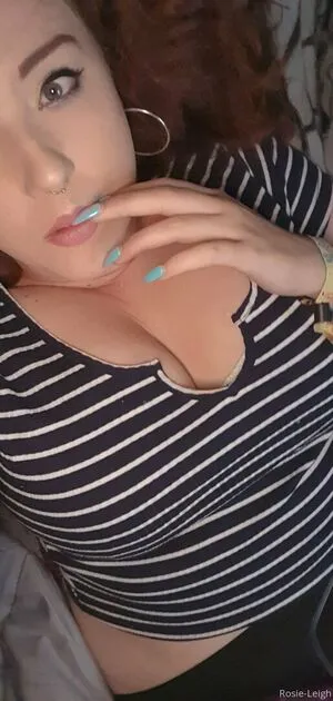 Rosie Leigh X OnlyFans Leaked Free Thumbnail Picture - #3HD15CncT3
