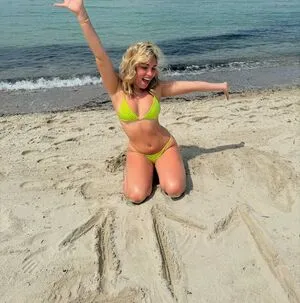 Rosie Mcclelland OnlyFans Leaked Free Thumbnail Picture - #G42shpdtyi