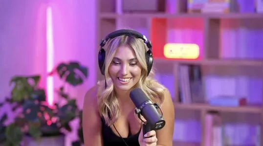 Rosie Mcclelland OnlyFans Leaked Free Thumbnail Picture - #TJPviUjTuw