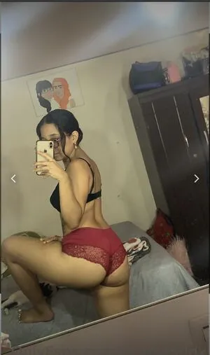 Rosiebaee OnlyFans Leaked Free Thumbnail Picture - #1DFNeM0y2F