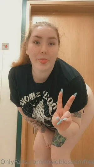 Rosieblossomfree OnlyFans Leaked Free Thumbnail Picture - #cjvV4ekbbY