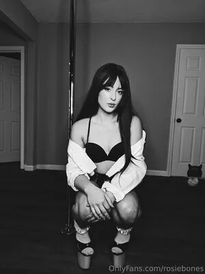 Rosiebones OnlyFans Leaked Free Thumbnail Picture - #FqCrCvjCbu