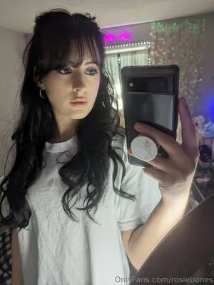 Rosiebones OnlyFans Leaked Free Thumbnail Picture - #pqIfM1aGG0