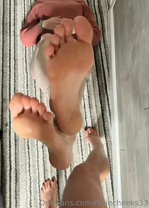 Rosiecheeks33 OnlyFans Leaked Free Thumbnail Picture - #1eOw3724XR