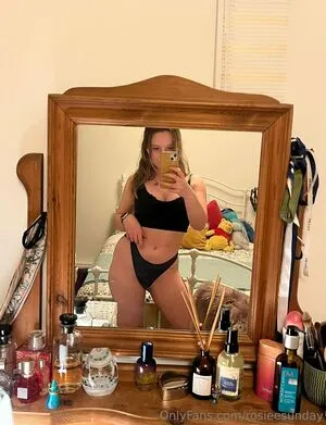Rosieesunday OnlyFans Leaked Free Thumbnail Picture - #kLPZ5wrGZs