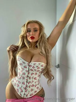 Rosieharper OnlyFans Leaked Free Thumbnail Picture - #EEivkzq8Aa