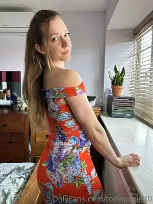 Rosieposie OnlyFans Leaked Free Thumbnail Picture - #KxMm4CeamC