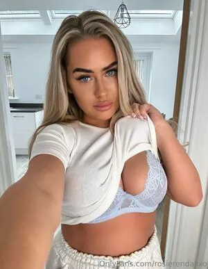 Rosierendallxo OnlyFans Leaked Free Thumbnail Picture - #pdLjOF3Oti