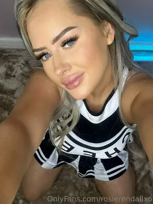Rosierendallxo OnlyFans Leaked Free Thumbnail Picture - #u92l0jeZK3