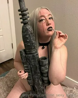 Rosiescosplays OnlyFans Leaked Free Thumbnail Picture - #SHiBouIedg