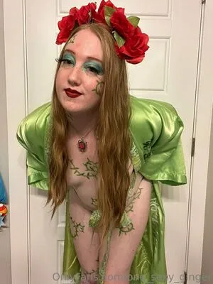 Rosiescosplays OnlyFans Leaked Free Thumbnail Picture - #f9DflaCo0X