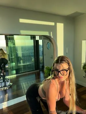 Rosiesfree OnlyFans Leaked Free Thumbnail Picture - #S3e74Aqf92