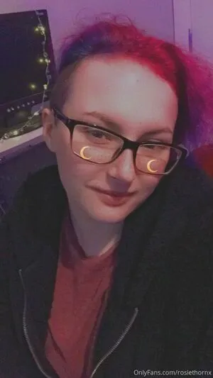 Rosiethornx OnlyFans Leaked Free Thumbnail Picture - #iX13DCKs7J