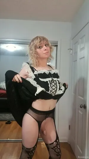 Rosiexox2 OnlyFans Leaked Free Thumbnail Picture - #gijOHc3o9U