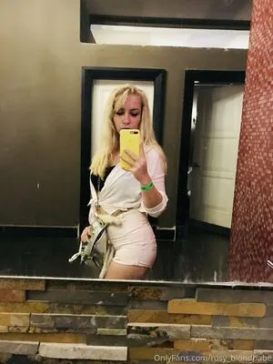Rosy Blondbabe OnlyFans Leaked Free Thumbnail Picture - #RVs1wjOij3