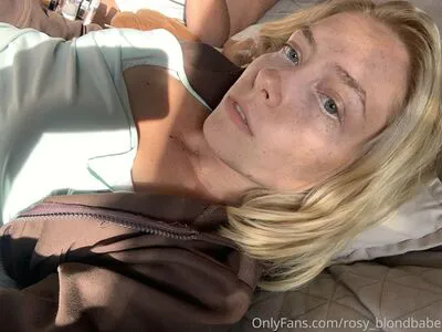 Rosy Blondbabe OnlyFans Leaked Free Thumbnail Picture - #U72qYgLm3j