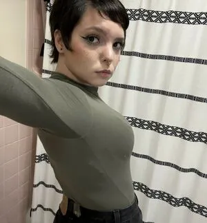 Rottedbrainz OnlyFans Leaked Free Thumbnail Picture - #cFaUV5J401