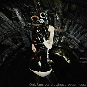 Rottingcorpseprincess OnlyFans Leaked Free Thumbnail Picture - #74FC7URDSu