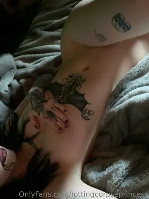 Rottingcorpseprincess OnlyFans Leaked Free Thumbnail Picture - #DAjqODUTSJ