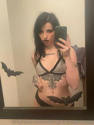 Rottingcorpseprincess OnlyFans Leaked Free Thumbnail Picture - #QwjsSZXdEu