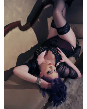 Row Queenie OnlyFans Leaked Free Thumbnail Picture - #Of3T6gGr60
