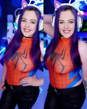 Row Queenie OnlyFans Leaked Free Thumbnail Picture - #f2bBiiX0JU