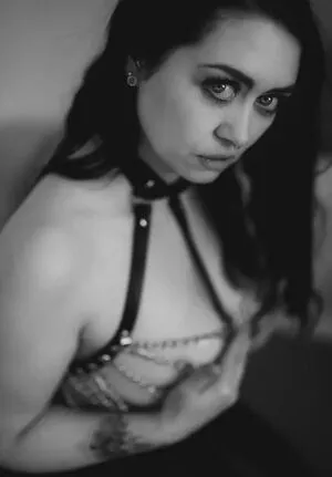 Rowina Offical OnlyFans Leaked Free Thumbnail Picture - #i8Ep7m5O8k