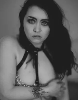 Rowina Offical OnlyFans Leaked Free Thumbnail Picture - #x1lyaZGxYL