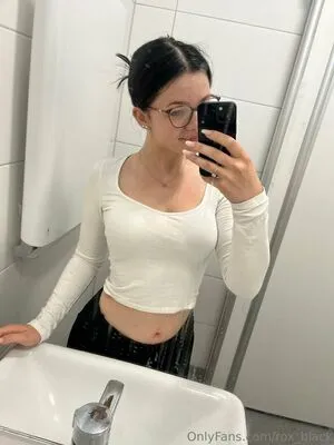 Rox Black OnlyFans Leaked Free Thumbnail Picture - #2O0lriIO29
